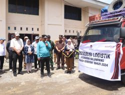 PJ Bahtiar Lakukan Pelepasan Logistik Pilkada di KPU Mamuju Pastikan Pendistribusian Berjalan Lancar