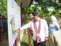Temui Masyarakat Kalumpang, Pj Bahtiar Ajak Perbanyak Menanam dan Manfaatkan Kearifan Pangan Lokal