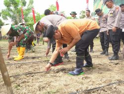 Dukung Swasembada Pangan, PJ. Bahtiar Ikuti Penanaman Jagung Serentak 1 Juta Hektar