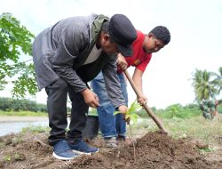 Pj Bahtiar Tinjau Perkebunan di Beru-beru Kalukku, Kedepan Jadi Tempat Edukasi Ketahanan Pangan