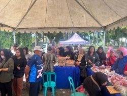 Masyarakat Mamuju Antusias Ikuti Gerakan Pangan Murah, Mardiah: Kami Sangat Terbantu