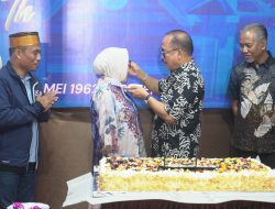 Syukuran di Usia 63 Tahun, Gubernur Sulbar Suhardi Duka Kenang Perjalanan Hidup dari Lampu Pelita