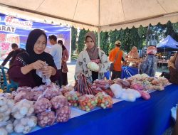 Pemprov Sulbar Genjot Pasar Murah, Kendalikan Inflasi Jelang Idul Adha