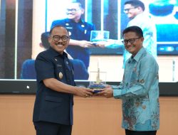 Gubernur Suhardi Duka Kukuhkan DPW AAIPI Sulawesi Barat Periode 2025-2028