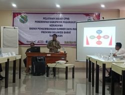 Kepala BPSDMD Sulbar Sampaikan Ceramah Profesionalisme ASN pada Latsar CPNS Pasangkayu