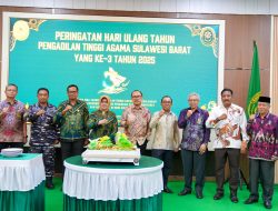 Gubernur SDK Hadiri HUT ke-3 PTA Sulbar, Tekankan Integritas dan Keadilan Peradilan